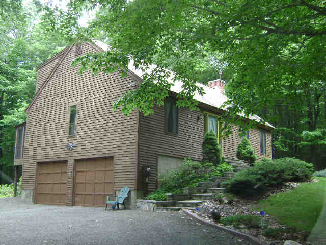 Building photograph for 79 NETTLETON HOLLOW RD